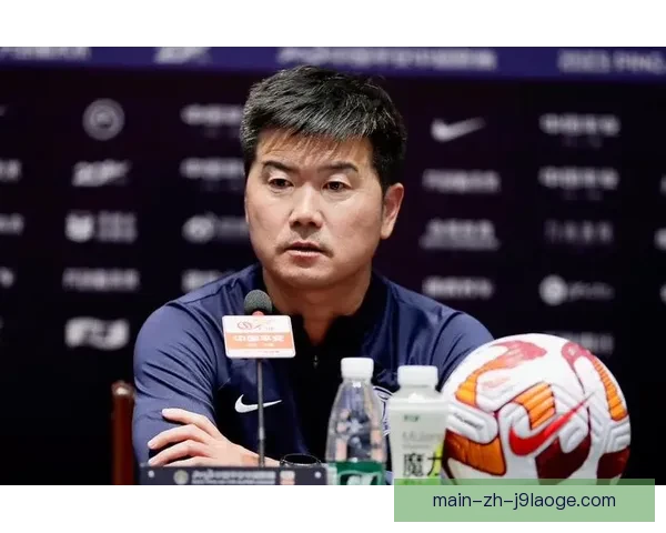 肇俊哲逆境带队力挽狂澜助沧州雄狮完成艰难保级任务